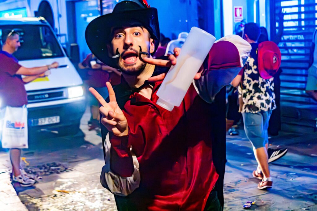 Fiestas de Guadalajara 2026 - celebración en la plaza - Alviru