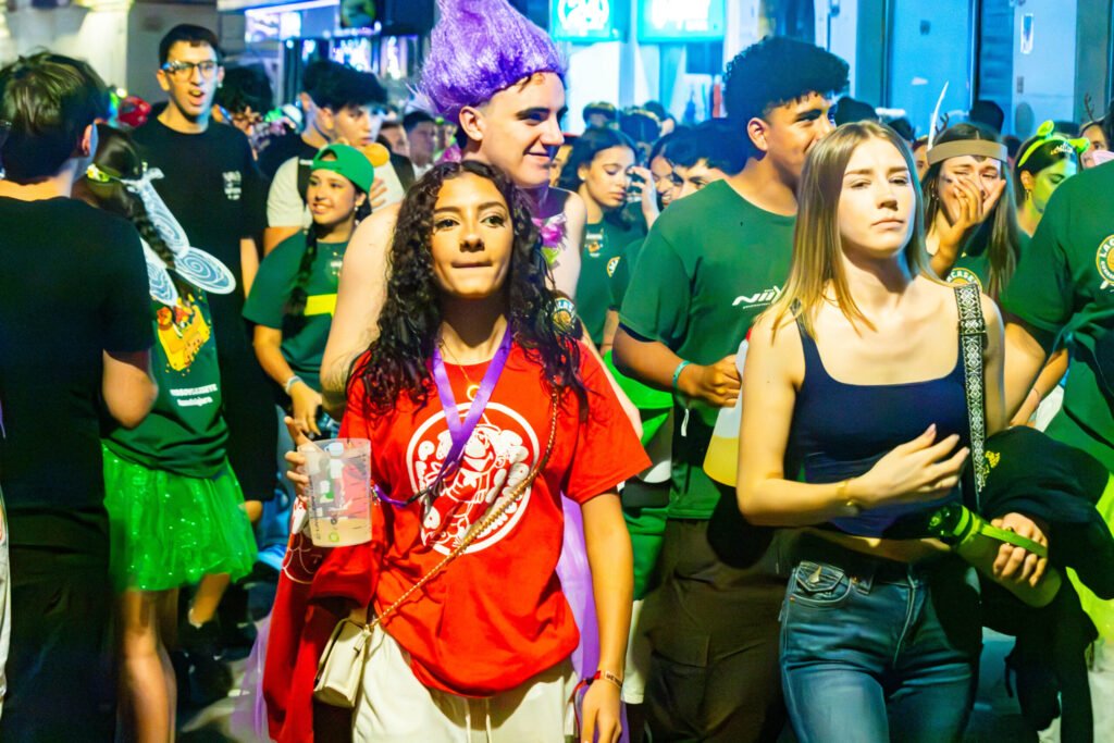 Fiestas de Guadalajara 2026 - ambiente nocturno - Alviru