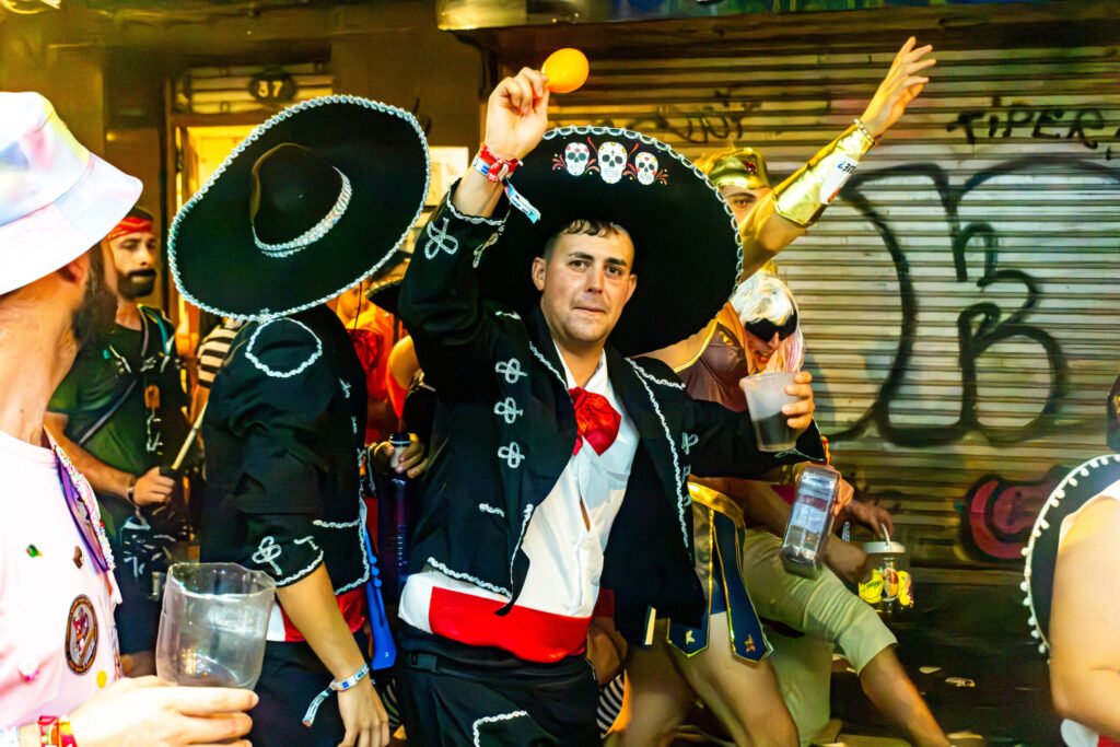 Fiestas de Guadalajara 2026 - público en la plaza - Alviru Fotografía